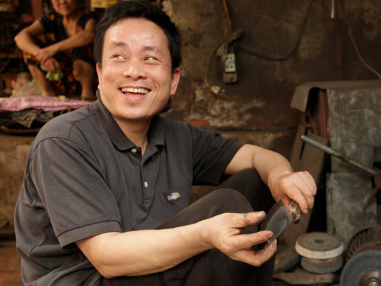 Handgeschmiedetes Messer THANG - Direkt vom Feld