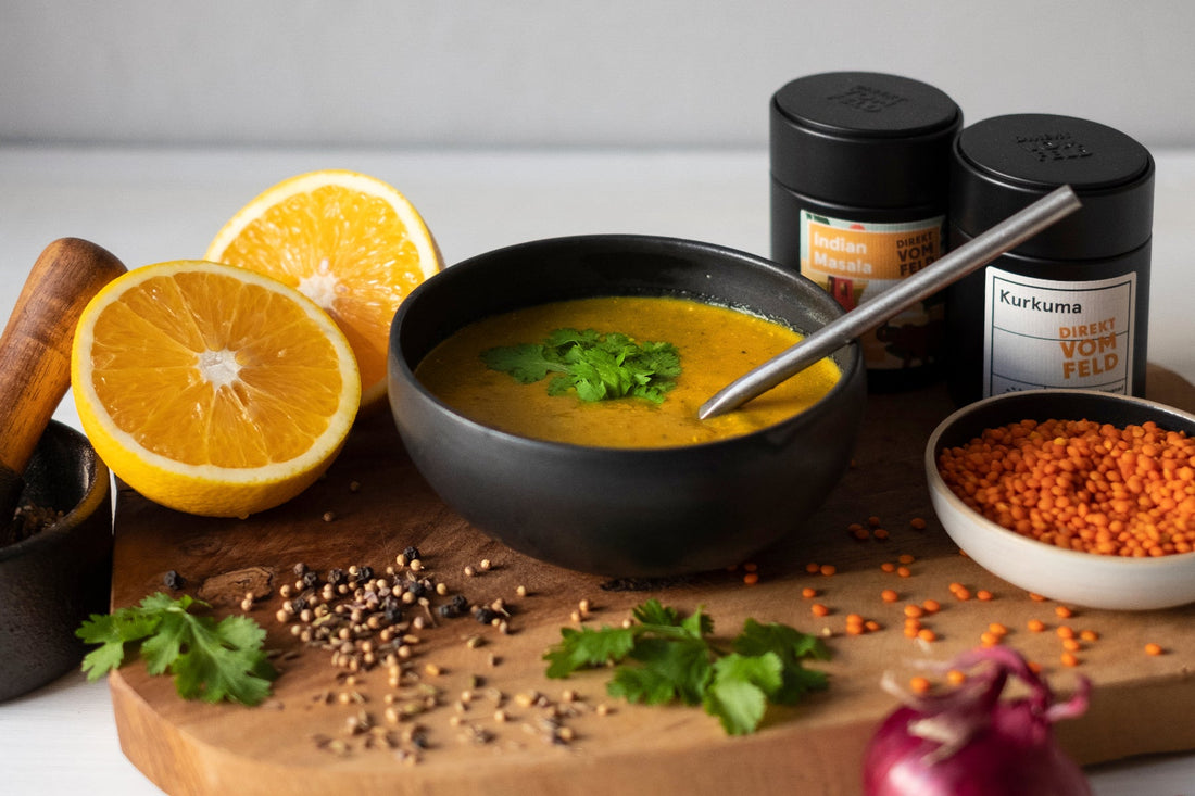 Fruchtige Linsensuppe mit Indian-Masala - Direkt vom Feld