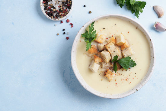 Pikantes Blumenkohlsüppchen mit Baskischem Chili - Direkt vom Feld